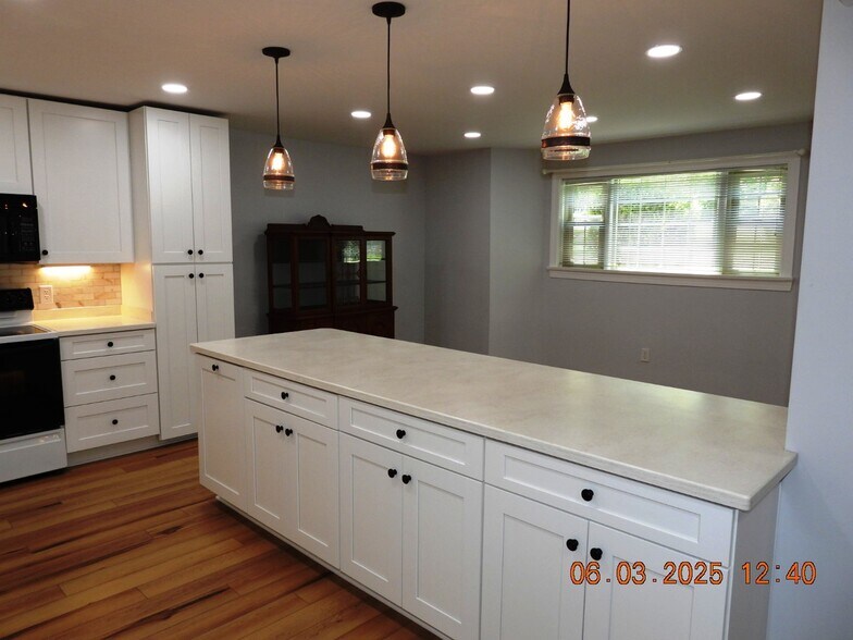 Building Photo - 5260 Crossbow Cir