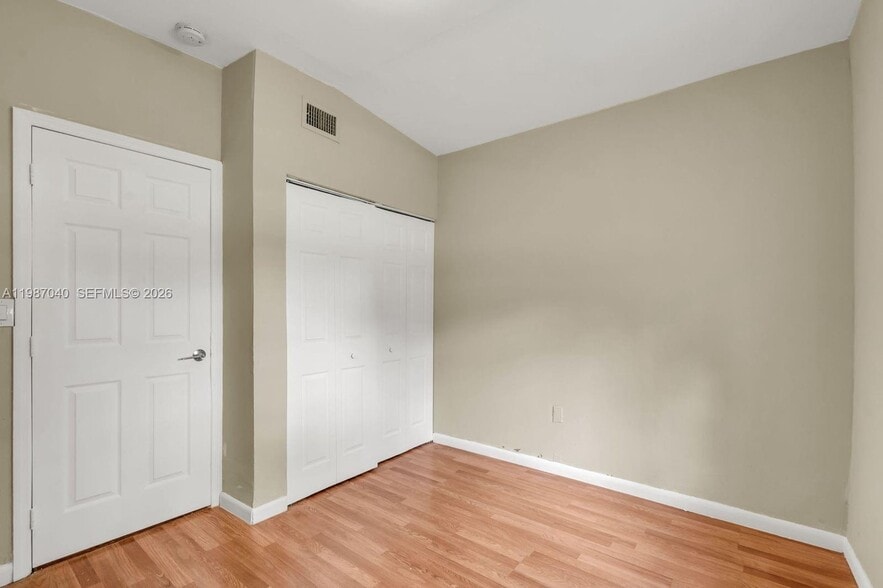 Building Photo - 6321 NW 20th Ave