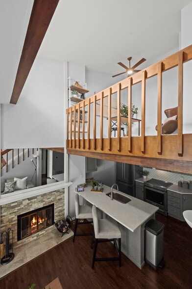Building Photo - 20 S Boulder Cir