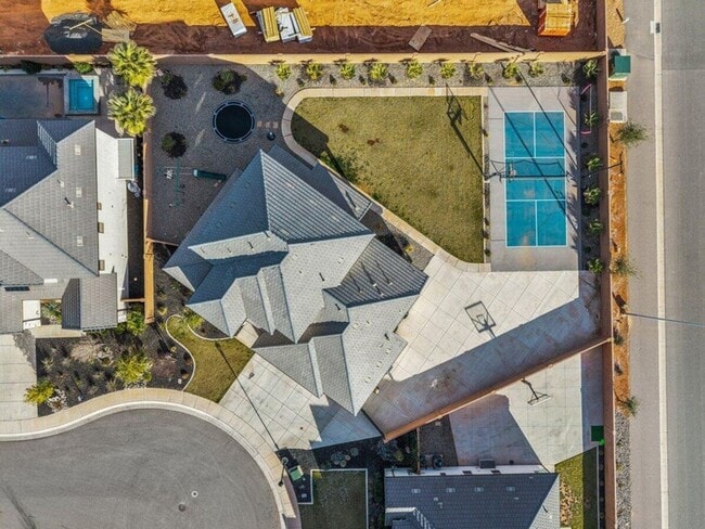 Building Photo - 4159 S 490 E