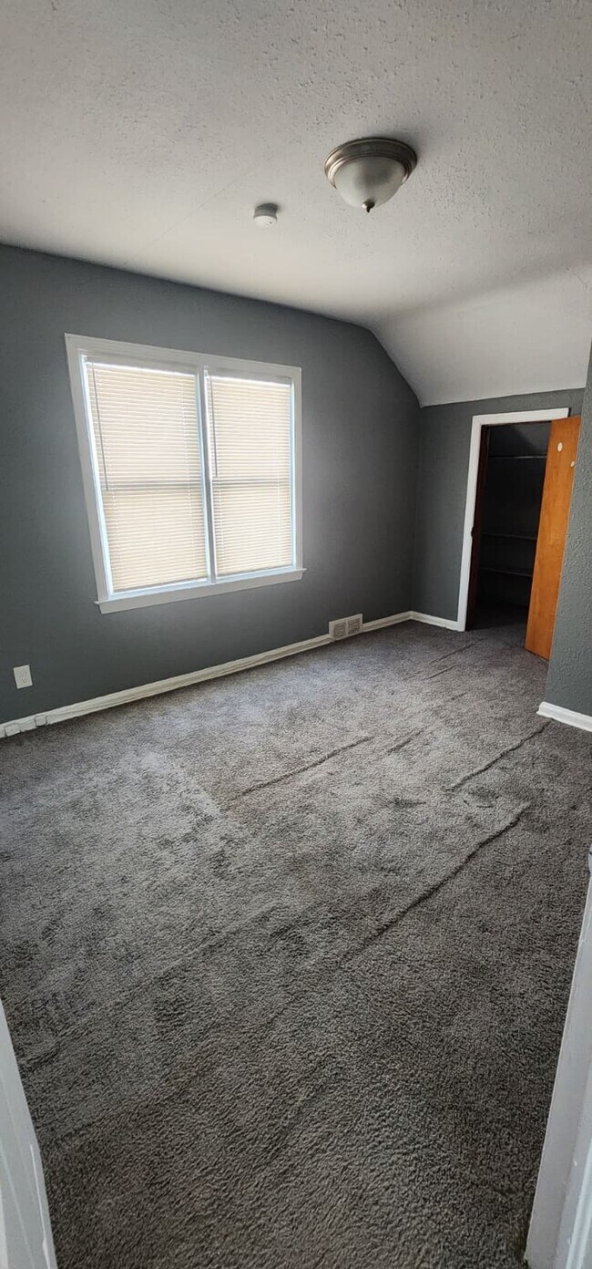 Building Photo - 16201 Turner St