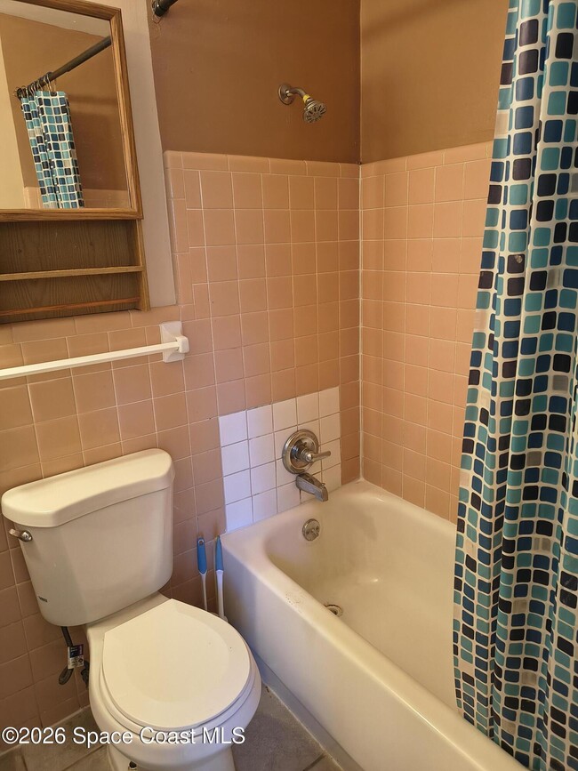 Building Photo - 1717 Dixon Blvd