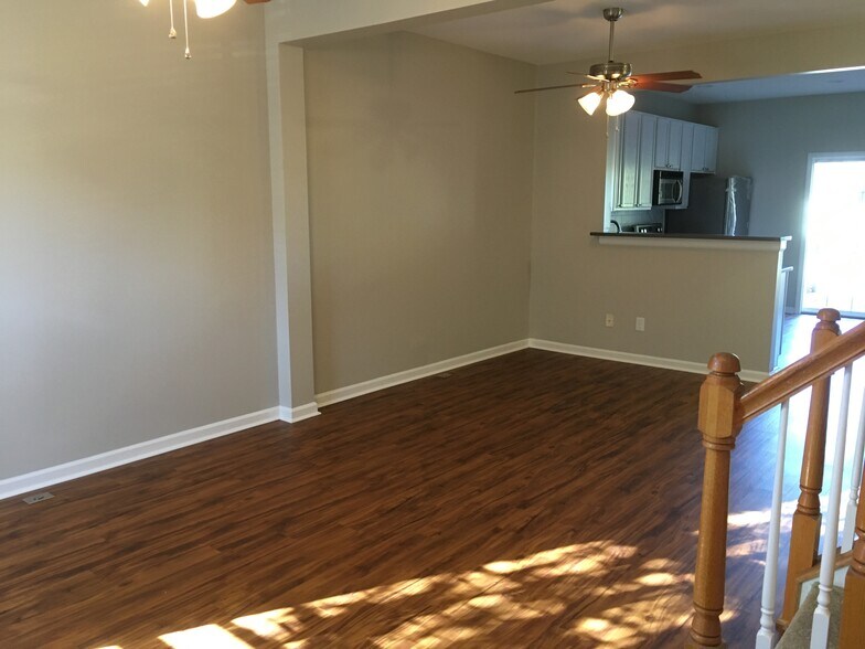 Building Photo - 5543 Crabtree Park Ct