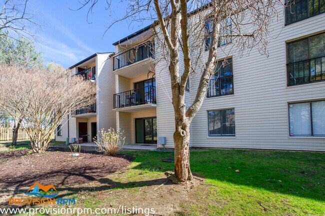 Building Photo - 2574 Riva Rd