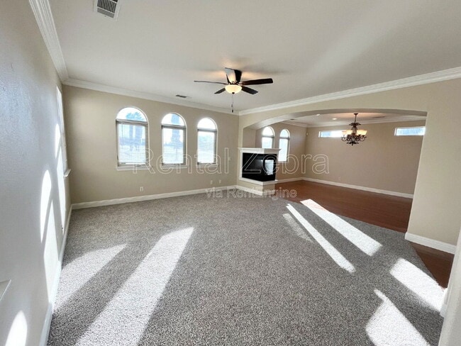 Building Photo - 13045 Ridgewood Way