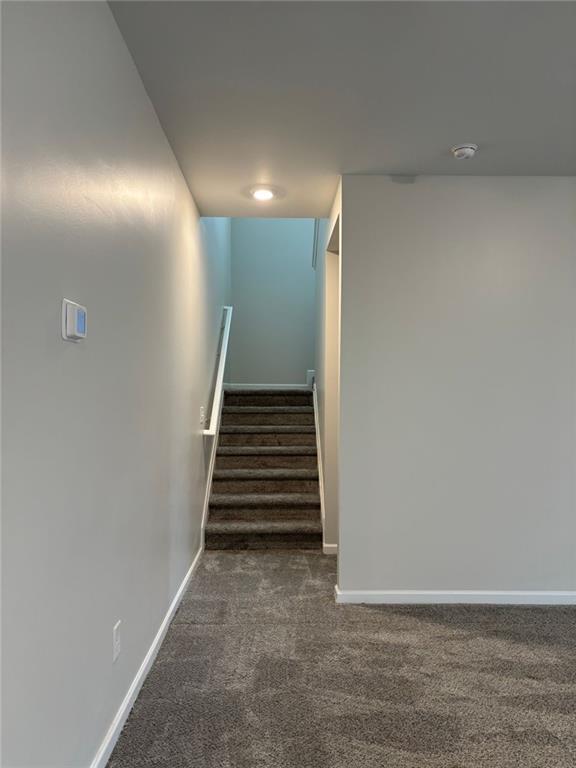 Building Photo - 368 Sinclair Way