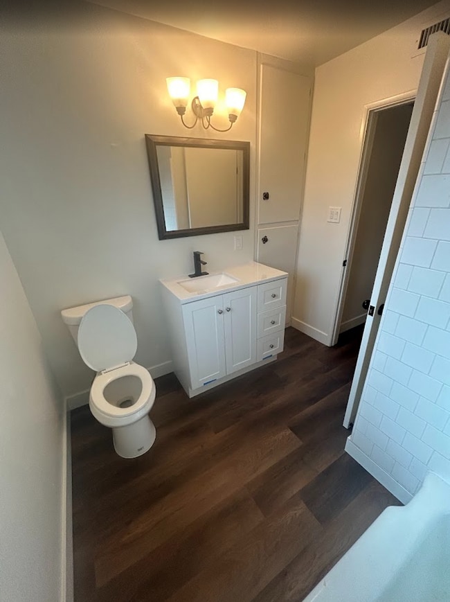 Building Photo - 7001 College Ave