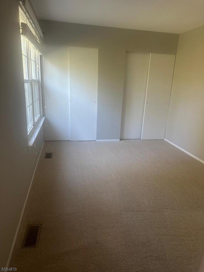 Building Photo - 150 McNair Ct