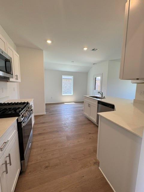 Building Photo - 16217 Maroon Dr
