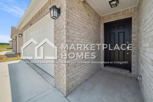 Building Photo - 14910 E 39th St S