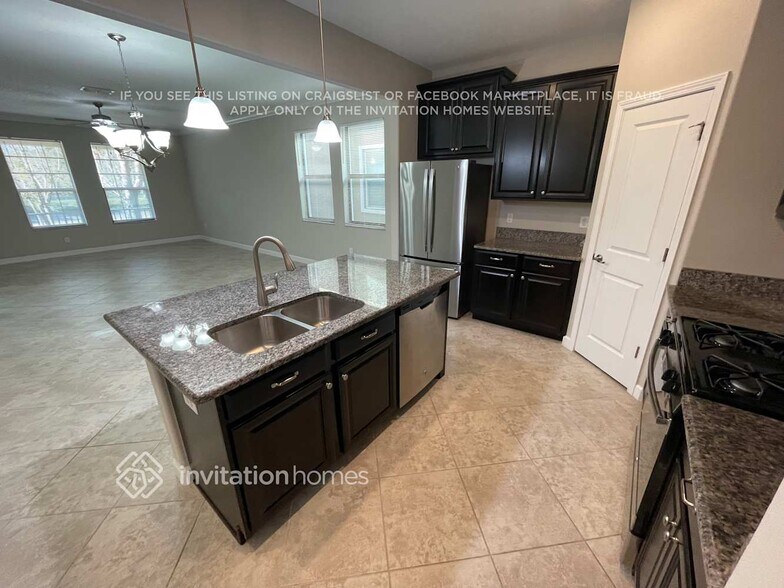 Building Photo - 4382 Bexley Village Dr