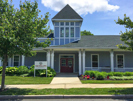 Building Photo - The Willows at Bridgeton