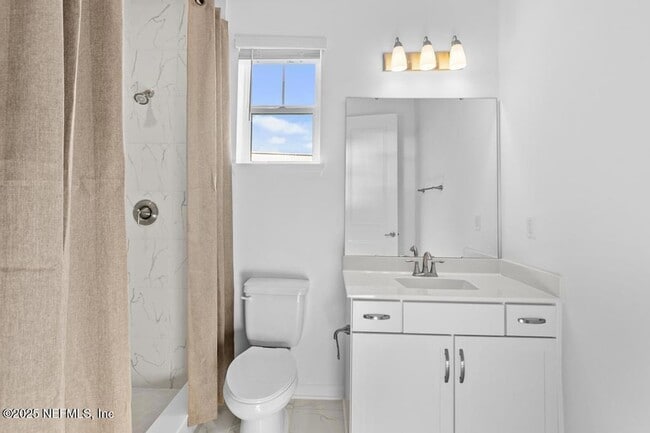 Building Photo - 469 Marquesa Cir