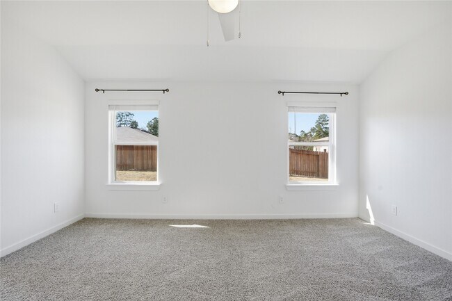 Building Photo - 14251 Big Bnd Dr