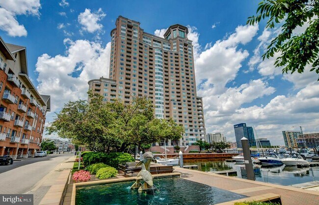 Building Photo - 100 Harborview Dr