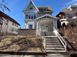 Building Photo - 713 S 31st St