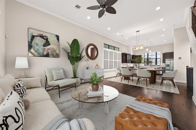 Building Photo - 5305 Weslayan St