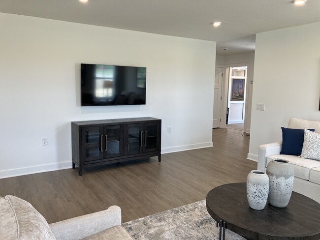 Building Photo - 8514 Broad St