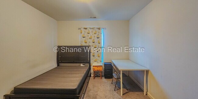 Building Photo - 247 Middleton Ct
