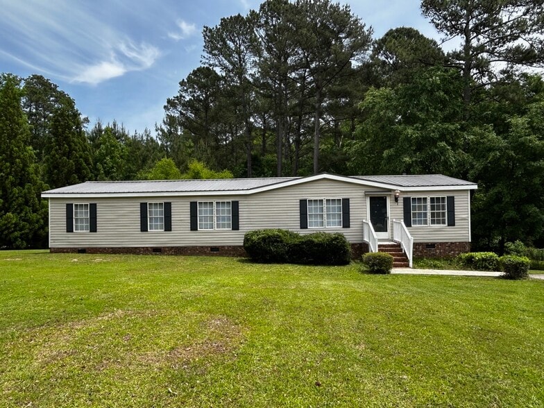 Primary Photo - 6301 Bannock Ct