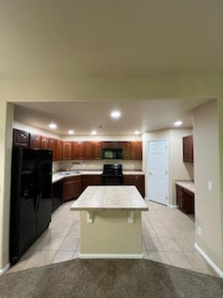 Building Photo - 1703 Whitehall Dr