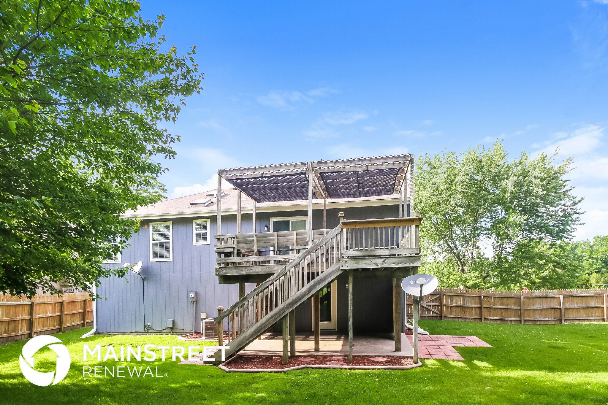 Building Photo - 11200 N Nashua Dr