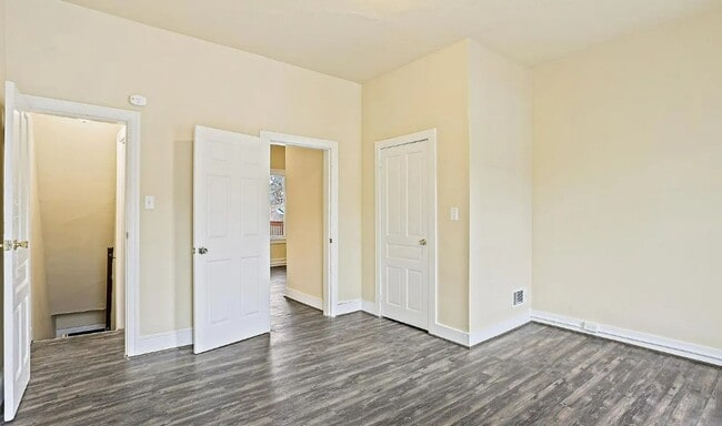 Building Photo - Coming Soon! Bright 4 Bedroom, 1 Bath Home...