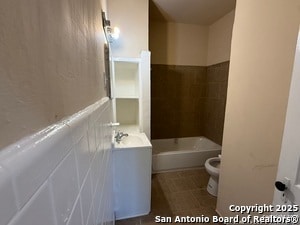 Building Photo - 1114 N Brazos St