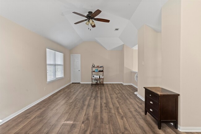Building Photo - 26326 Creston Cliff Ct