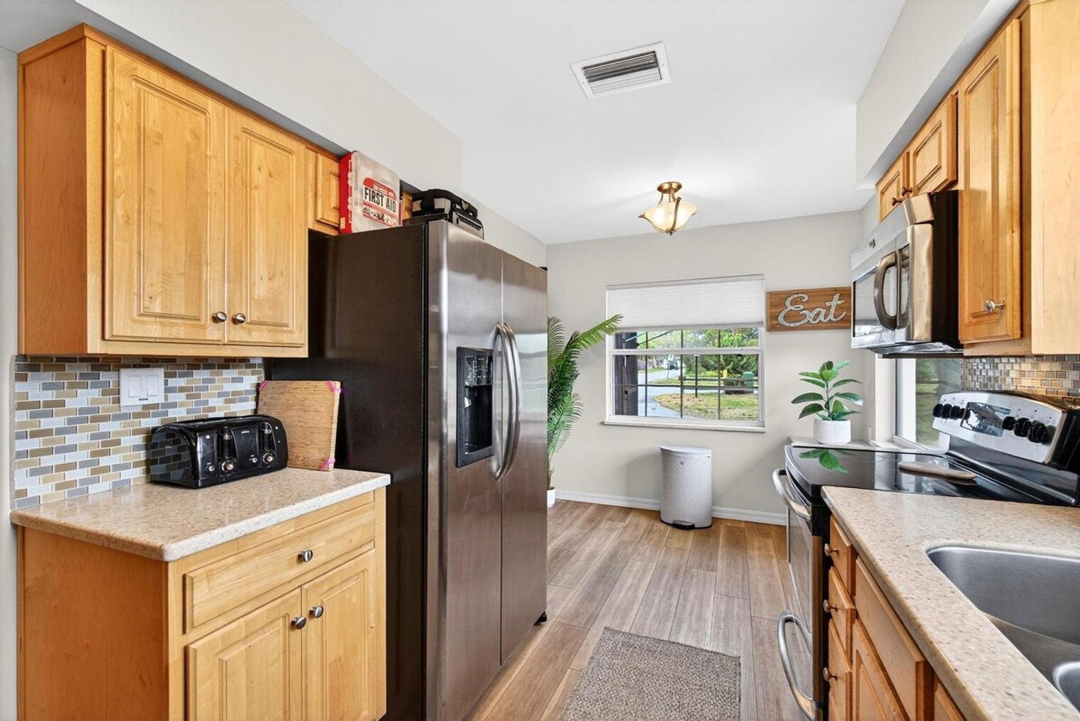 Building Photo - 10546 53rd Ave N