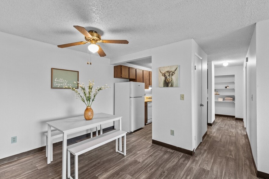 Crown Village 445 N Volland St Kennewick WA 99336 Apartment Finder