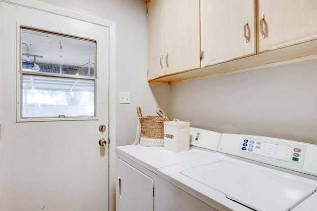Building Photo - 1405 Yarborough Dr