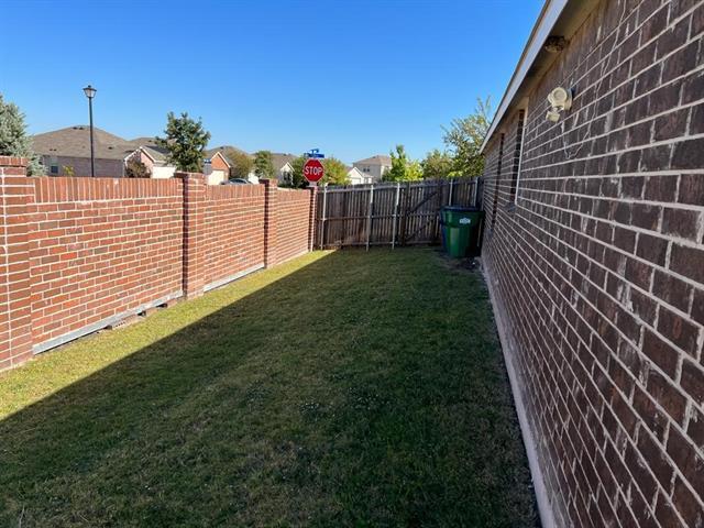 Building Photo - 227 Citrus Dr