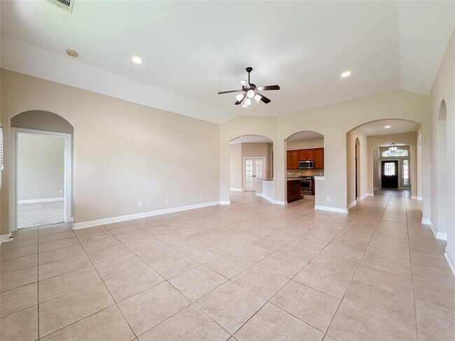 Building Photo - 83 Buck Trail Pl