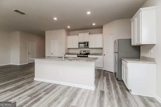 Building Photo - 160 Avondale Blvd SE