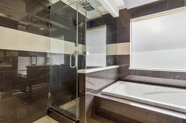 Building Photo - 9130 Reagan Meadow Ct