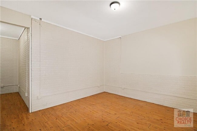 Building Photo - 4810 Brookwood Pl