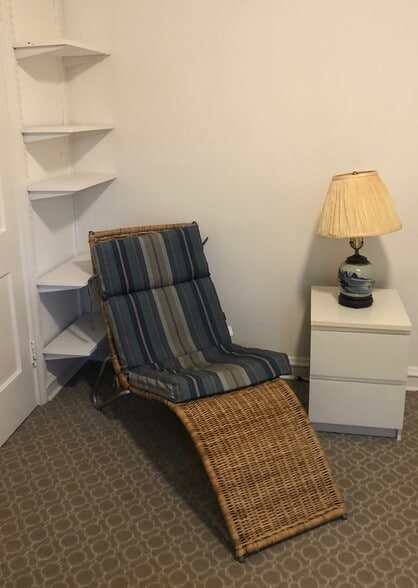 Building Photo - 2879 Ludlow Rd