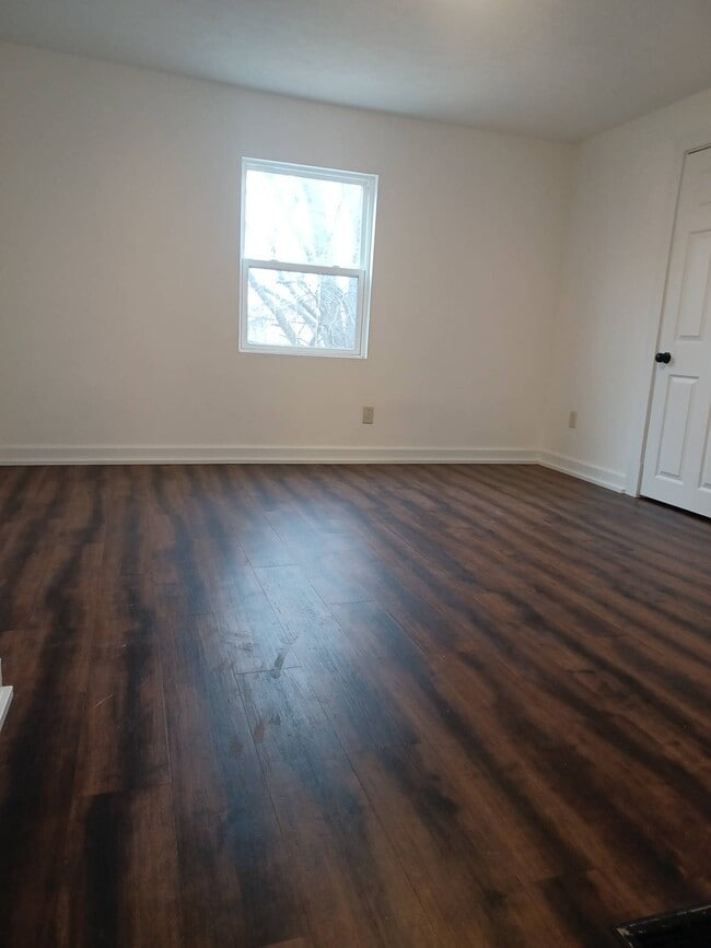 Building Photo - 3128 N Keystone Ave