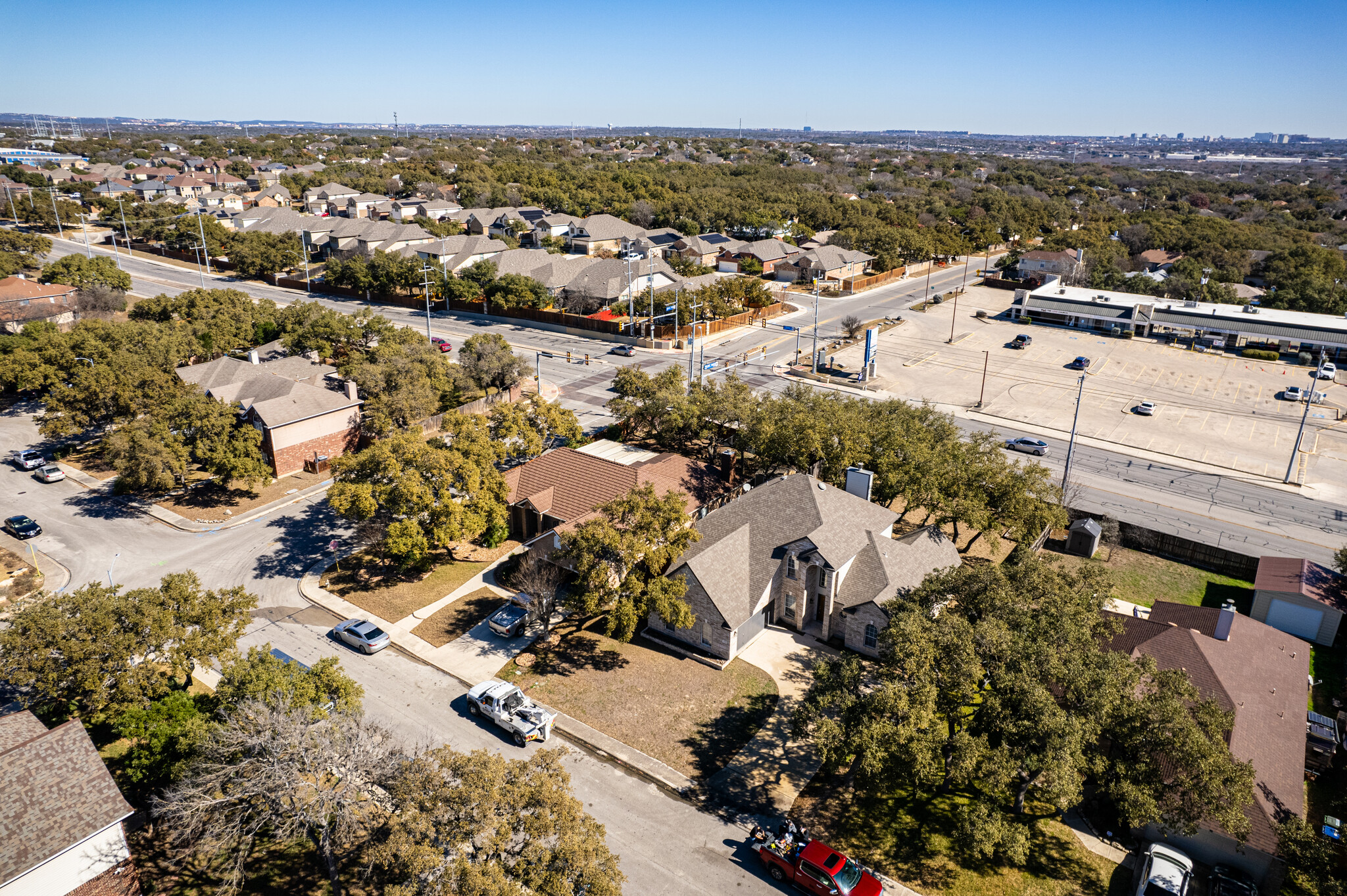 Building Photo - 7318 Chimney Bluff