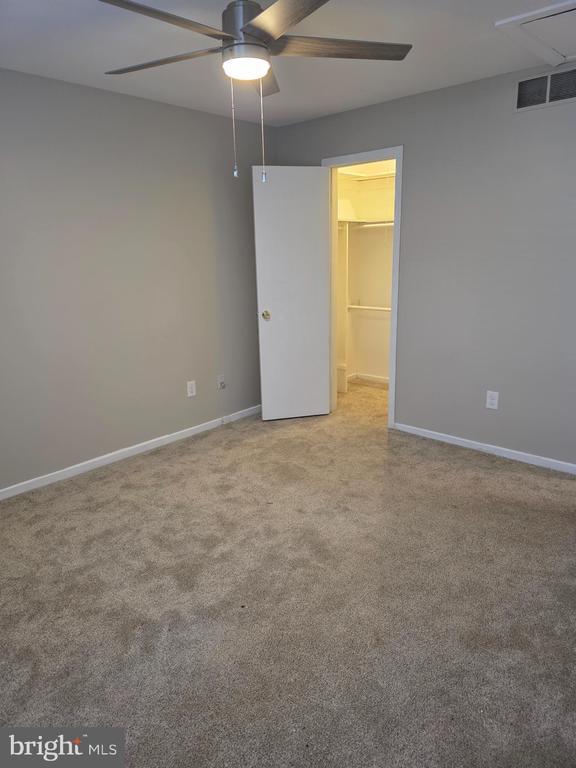 Building Photo - 311 Gregorys Way