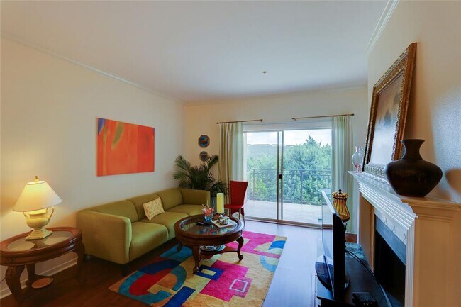 Building Photo - 6000 Shepherd Mountain Cove