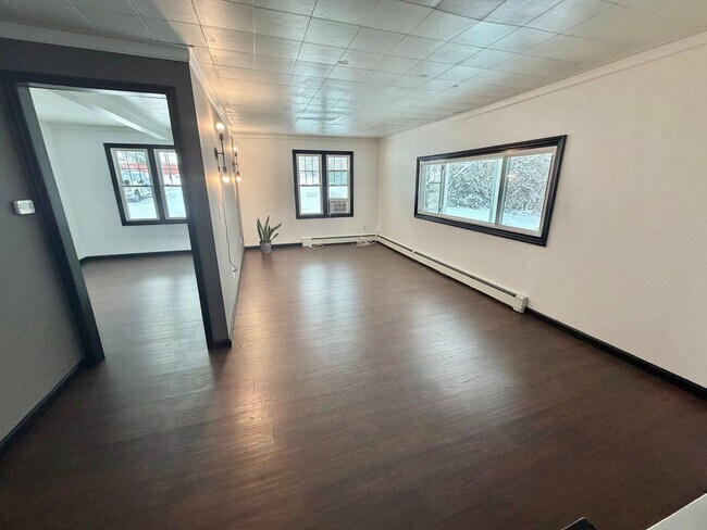 Building Photo - PRICE REDUCED!! Gorgeous Newly Renovated 4 BR, 2 BA on .71 acres