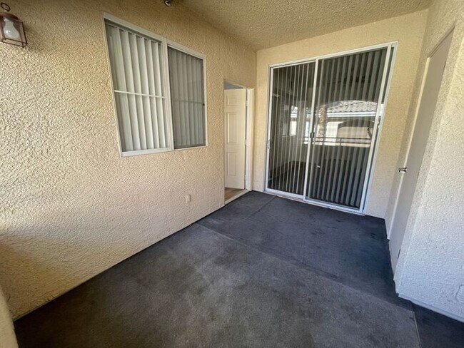 Building Photo - To schedule a viewing, call Wally Fellman at 702-493-9787