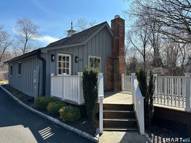 Building Photo - 20 Cannondale Rd