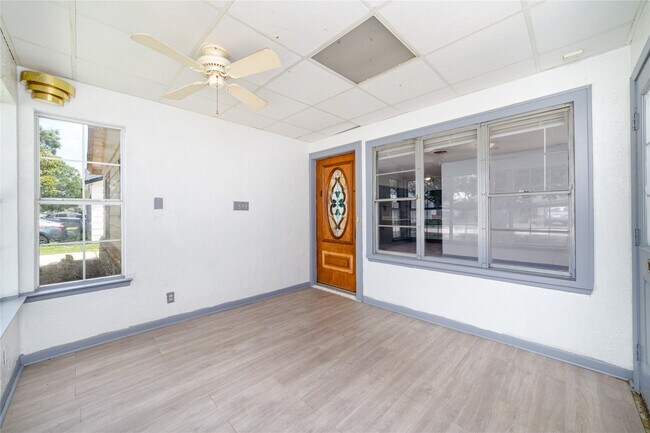 Building Photo - 1309 Jefferson St