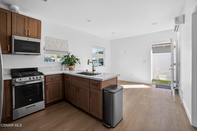 Building Photo - 7817 Nita Ave