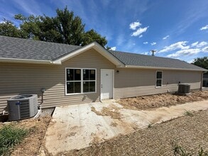 Building Photo - FOR LEASE- NEW BUILD LOCATED IN THE HEART ...