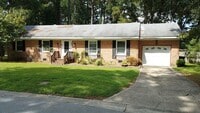 Building Photo - 1318 Planters Dr