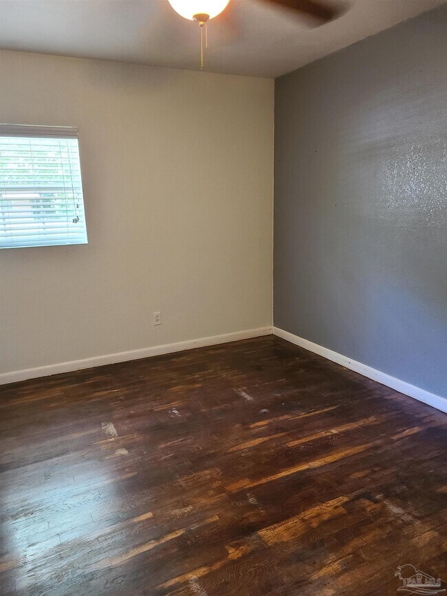 Building Photo - 6666 Allyn Way